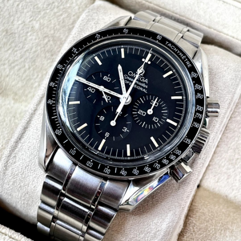 Omega Speedmaster Moon